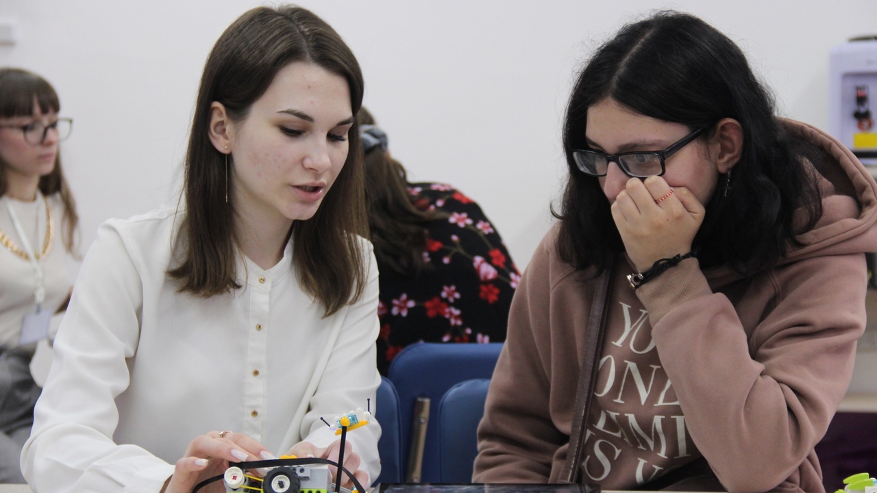 Путешествие в мир профессий